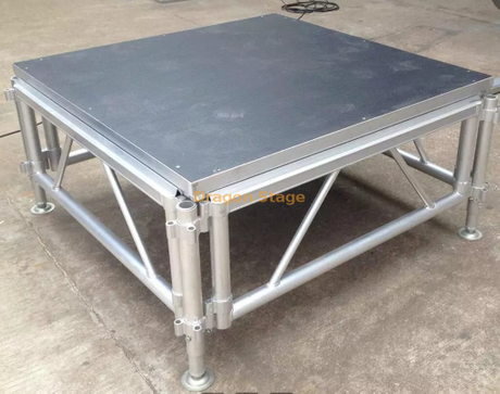 Plates-formes de scène portables carrées en aluminium personnalisées 45x30x5 pieds