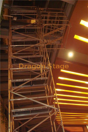 Échafaudage mobile double largeur à déplacement rapide en aluminium pour concessionnaire
