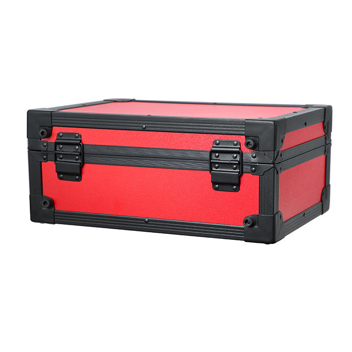 étui personnalisé rouge et noir
