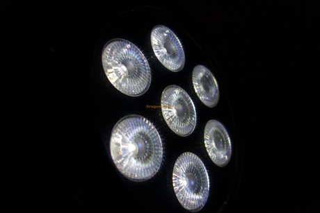 Non étanche 7 perles 4 en 1/5 en 1/6 en 1 fonte d'aluminium Par lumière (modèle silencieux) pour effets de scène