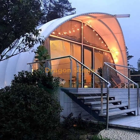 Tente en forme de coquille, hôtel de luxe, maison, complexe familial, tourisme, loisirs, vacances, événement