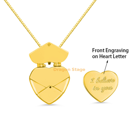Collier pendentif personnalisé en plaqué or avec médaillon en forme de cœur
