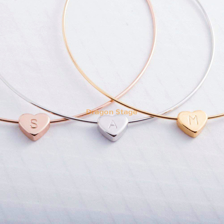 bijoux en acier inoxydable pour femmes lettre gravée personnalisée bracelet manchette en forme de coeur réglable bracelet jonc