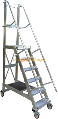 Échelle de plate-forme mobile multifonctionnelle en aluminium avec roues