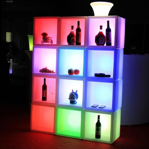 Éclairage doux résistant aux UV et incassable mais plus solide que le placard de table à LED en verre dépoli pour la fête 