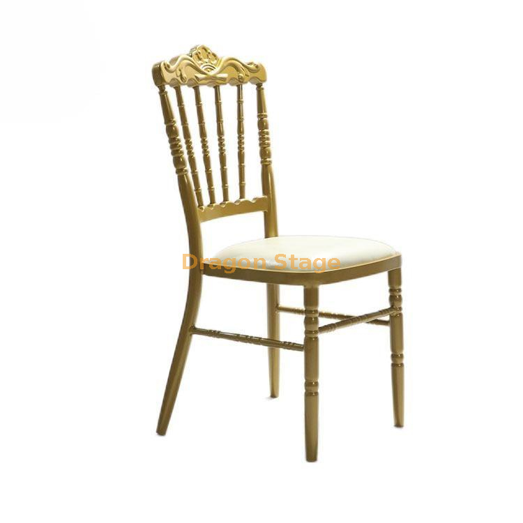 table et chaises pour événements de fête (2)