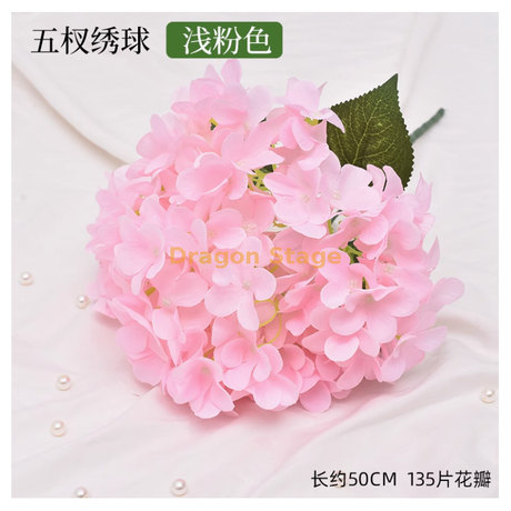 Bouquet à balle brodé simulé Cérémonie de mariage décoration décoration de fleur de soie ornements multi-tête de fausses fleurs guide de route arc poignée de fleur de fleur 5 branches rose clair fleurs de balle brodées