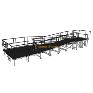 Rampe de scène modulaire en aluminium Switchback de 10,27 x 3,24 m avec palier et double garde-corps