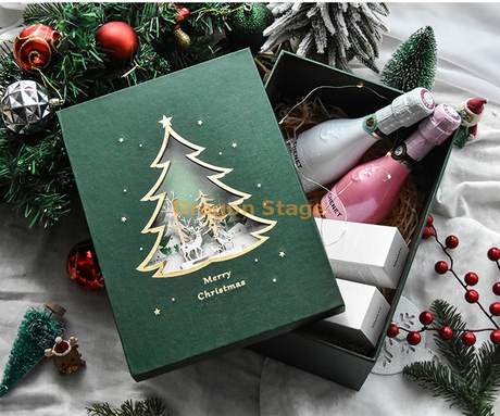 2021 coffret cadeau de noël de luxe chaud boîtes d'emballage cadeau 3D créatives boîte en papier rigide avec fenêtre transparente