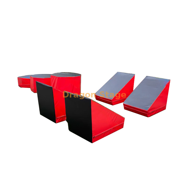 Tabouret triangulaire personnalisé pour défi d'obstacles, support d'entraînement physique