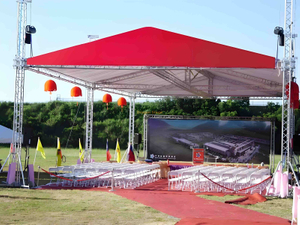 Système de ferme de tente à canopée en plein air pour l'événement de mariage de fête 18x12x7m