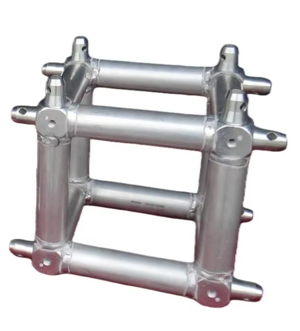 Connecteur &agrave; 6 faces