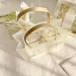 Impression personnalisée en gros couvercle transparent de luxe et boîtes en carton cadeau de base avec ruban et fenêtre transparente