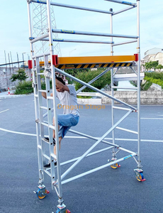 Échafaudage de tour en aluminium mobile unique de fabricant pour l'intérieur et l'extérieur