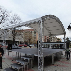 Botte de toit arquée extérieure portative en aluminium pour la vente de bande de DJ de représentation 10x6m haut 3m