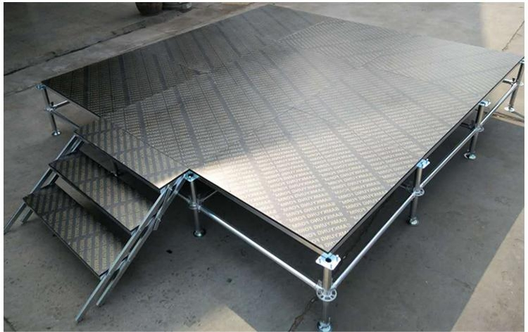 Scène résistante de couche d'étape portative de concert d'étape de grand événement, utilisent l'échafaudage extérieur 750kg/m du contreplaqué 18mm