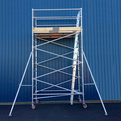 Tour d'échafaudage en aluminium mobile de construction certifiée TUV à vendre