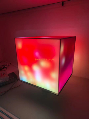 Lampe pixel stéréoscopique Rubik's Cube