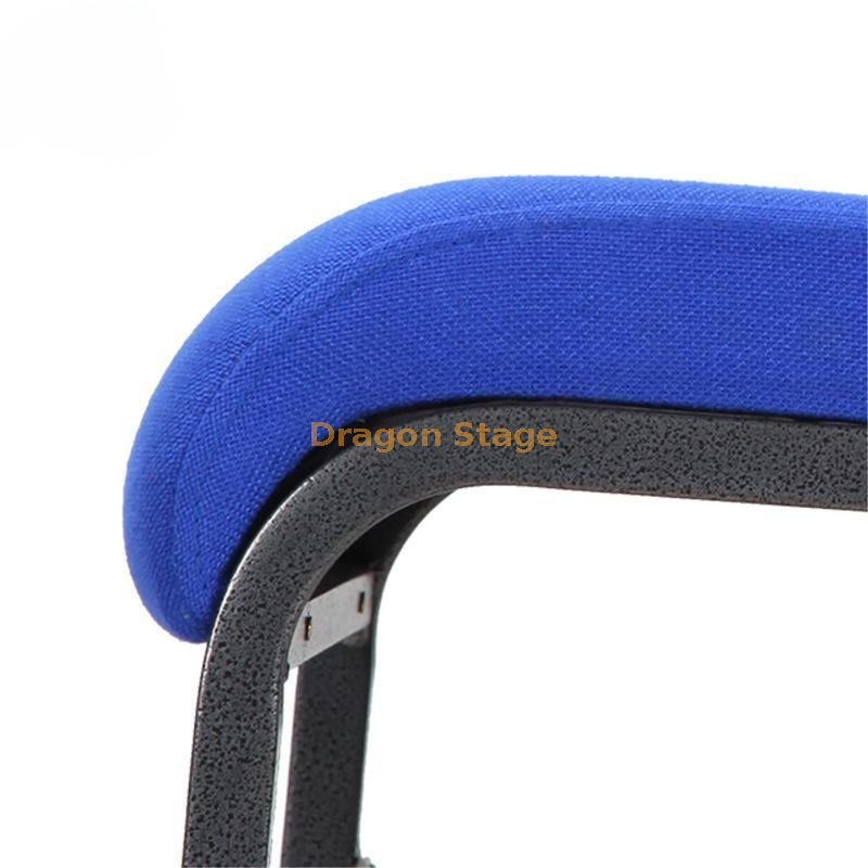 Chaises d'auditorium (5)