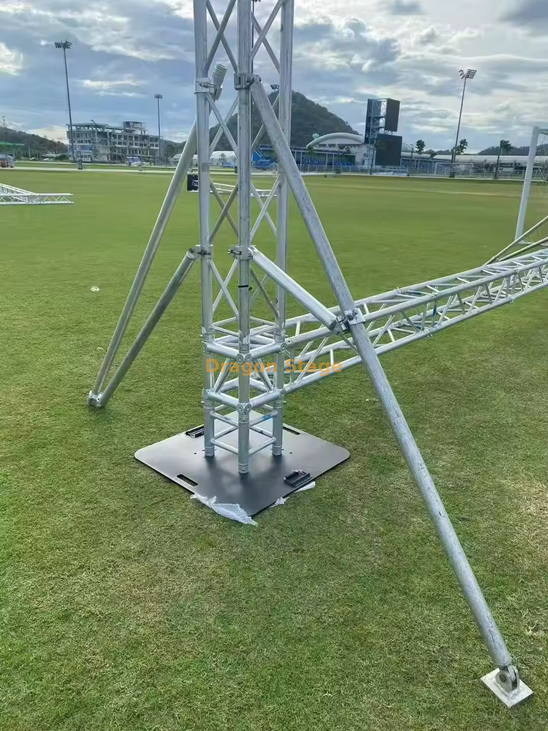 Pieds de stabilisateur en treillis (2)