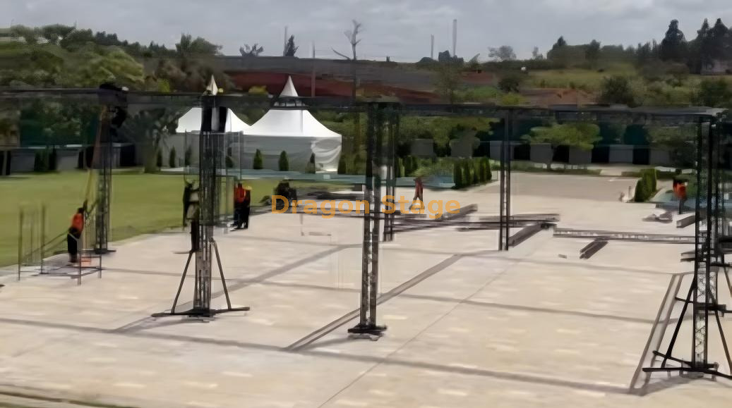 ferme modulaire noire (2) 