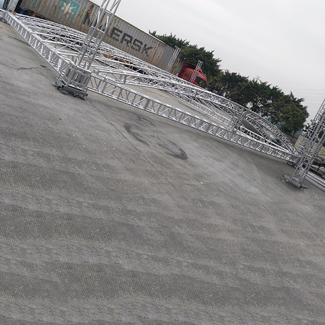 Guide d'installation des fermes de toit en arc Comment construire des fermes arquées