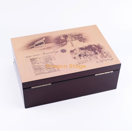 KSA Riyad saison vintage boîte à chocolat en bois homebox ramadan timings ramadan box kinder