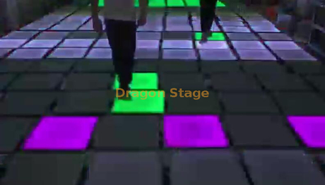 Piste de danse sensible LED numérique 3D de lumière de brique de LED pour l'étape de boîte de nuit