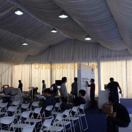 Tentes d'événement de grande église de 300 personnes avec auvent